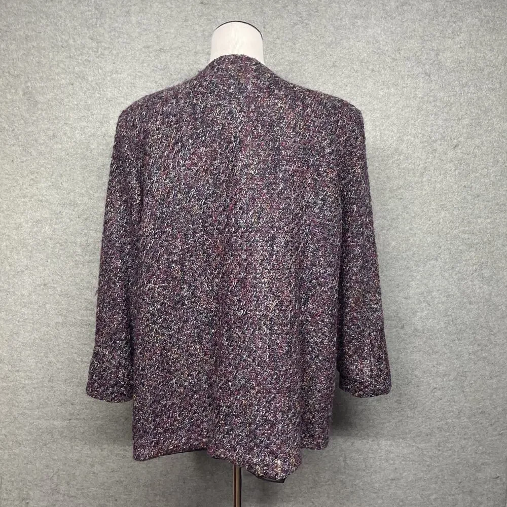 W.L.B.W. vtg women